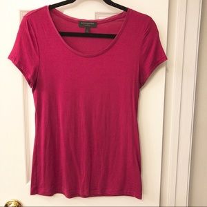 4 for $14! Banana Republic Luxe Touch Tee, Small